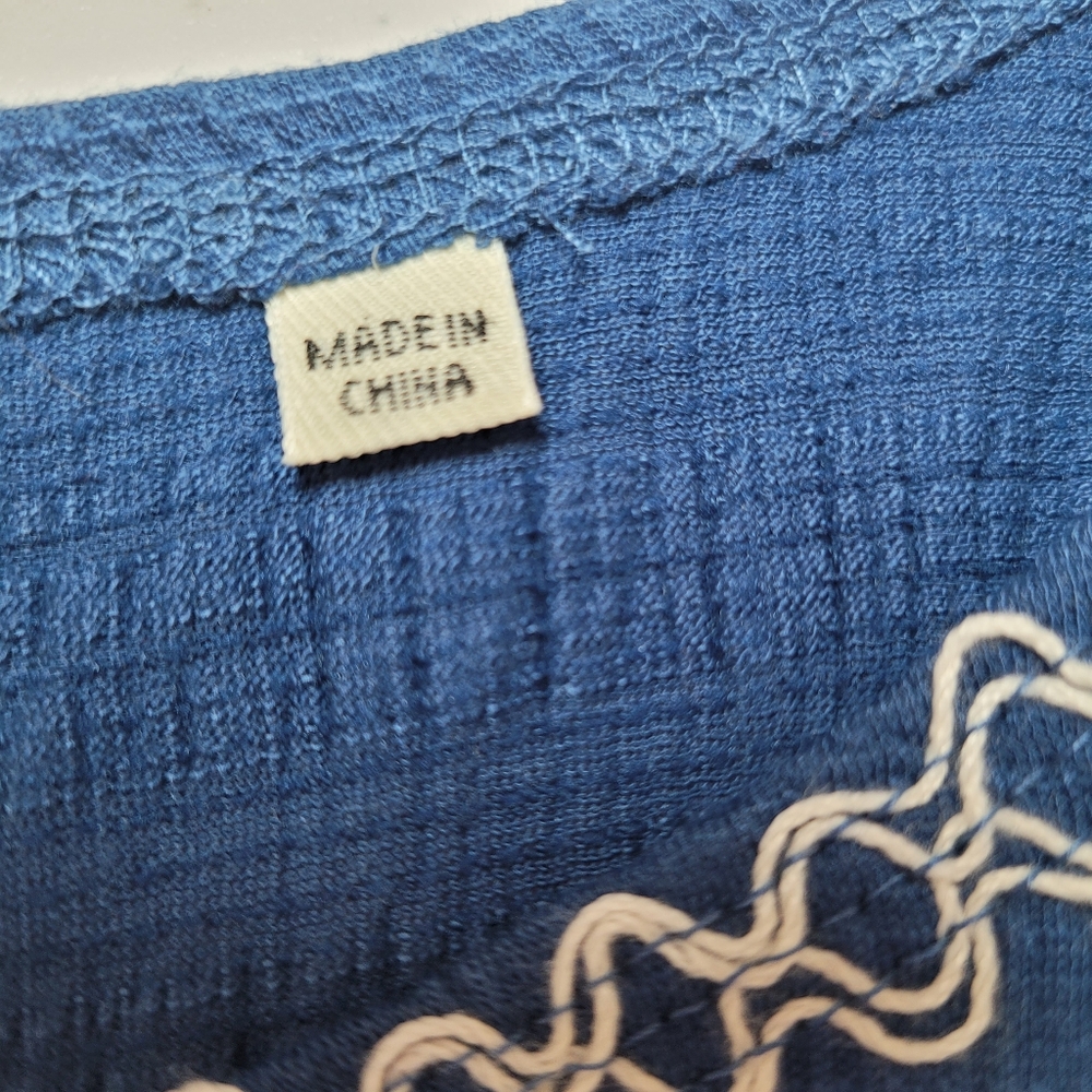 Max Studio Blue Embroidered Short Sleeve Blouse Size 3X - Picture 8 of 8